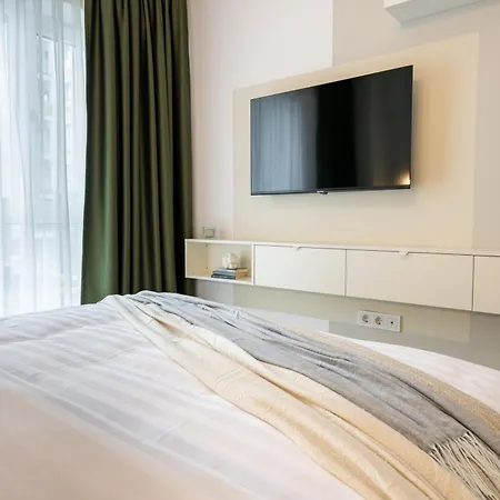 Ultra High-End Apartments - Prime Location In Floreasca Bucharest Exterior photo